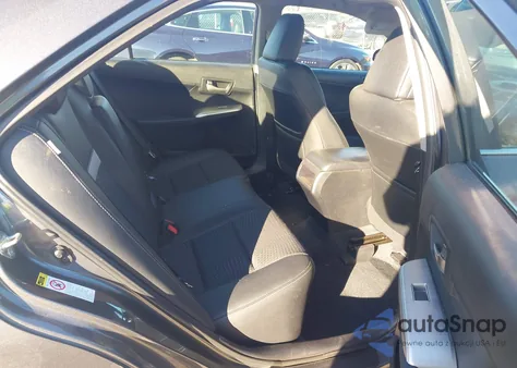 2012 Toyota Camry Se z USA, uszkodzony, nr VIN 4T1BF1FK4CU050477